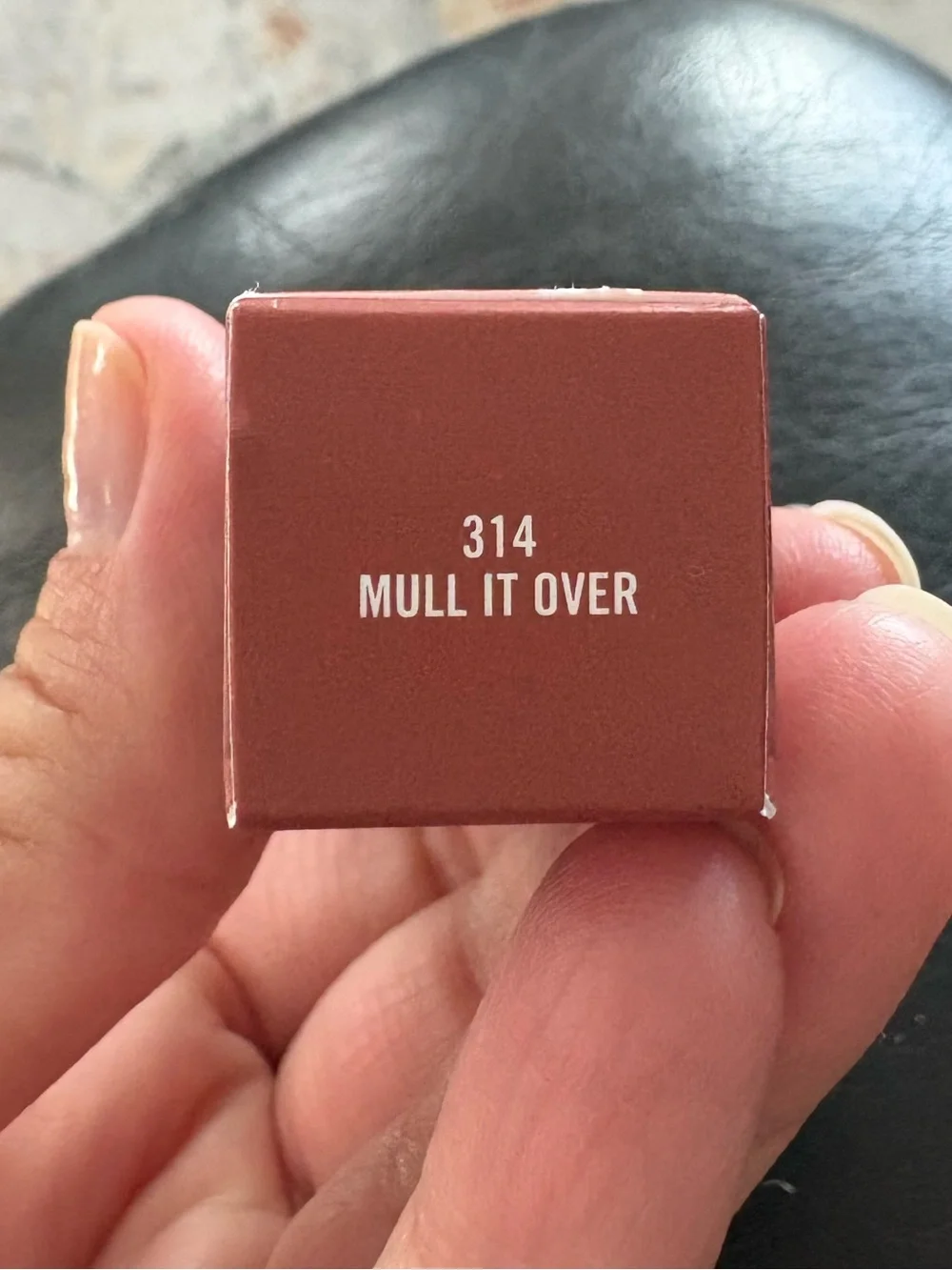 MAC POWDER KISS HAZY MATTE LIPSTICK in Mull it Over